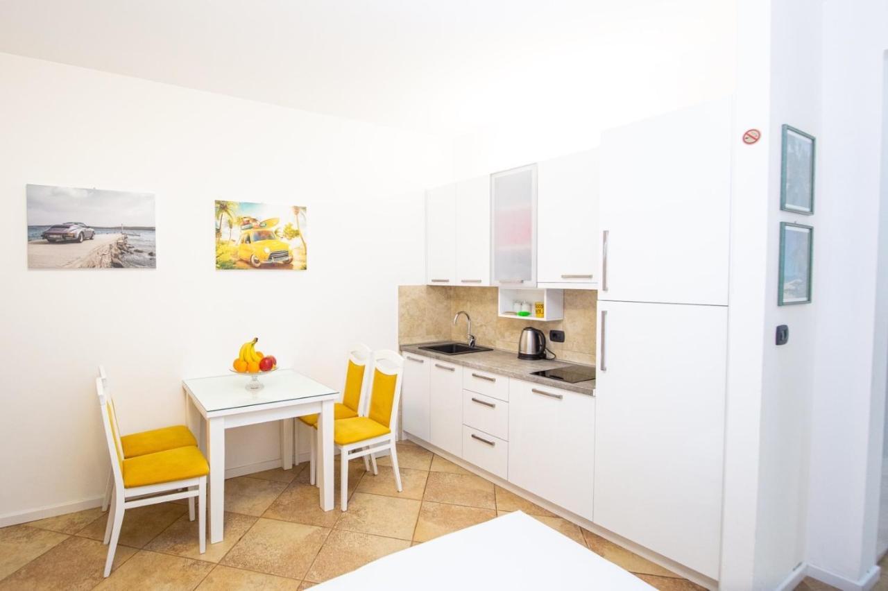 Apartment Studio Premier Рафаиловичи Екстериор снимка