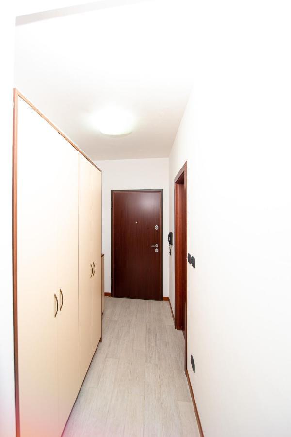 Apartment Studio Premier Рафаиловичи Екстериор снимка