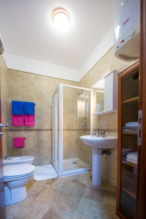 Apartment Studio Premier Рафаиловичи Екстериор снимка